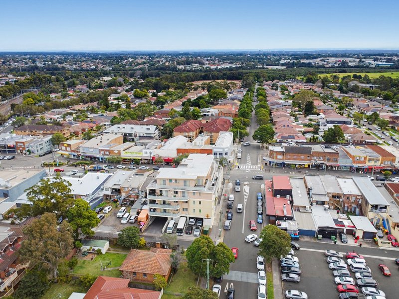 Photo - 4/260 Belmore Road, Riverwood NSW 2210 - Image 10
