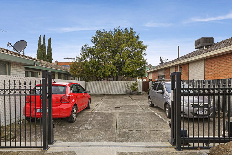 Photo - 4/262 Albion Street, Brunswick VIC 3056 - Image 10