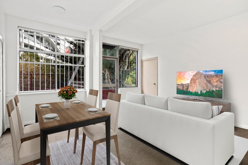 Photo - 4/266 Crown Street, Wollongong NSW 2500 - Image 1