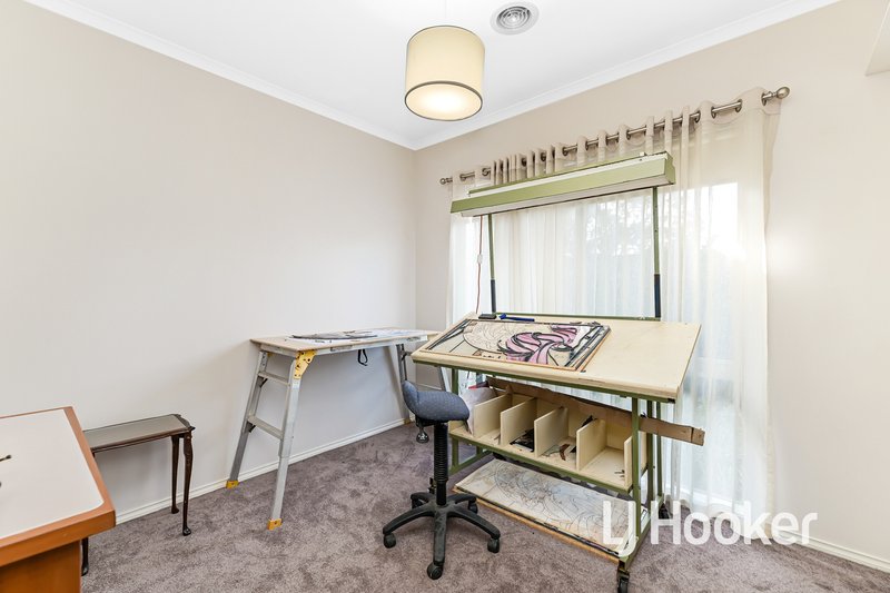 Photo - 4/27-29 Rogers Street, Pakenham VIC 3810 - Image 12