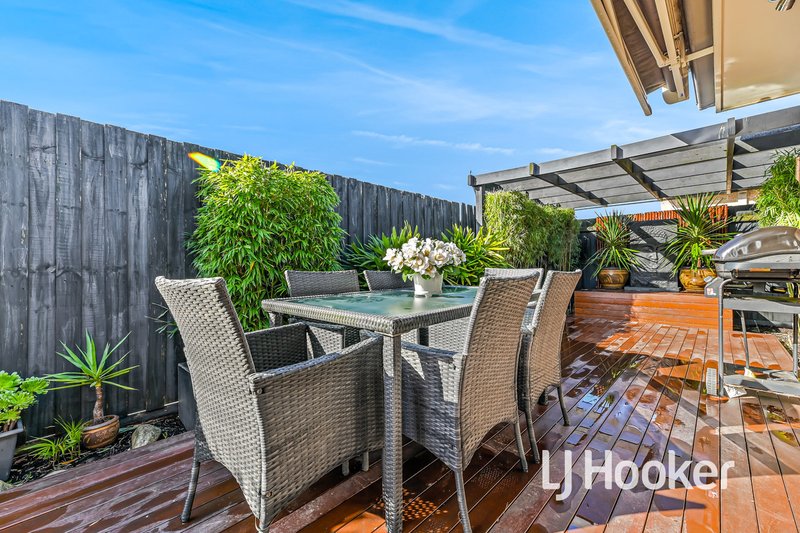 Photo - 4/27-29 Rogers Street, Pakenham VIC 3810 - Image 13