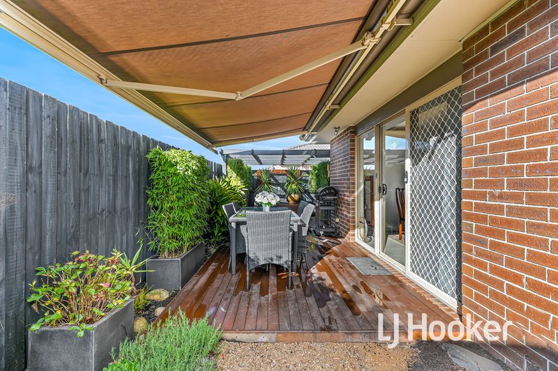 Photo - 4/27-29 Rogers Street, Pakenham VIC 3810 - Image 16