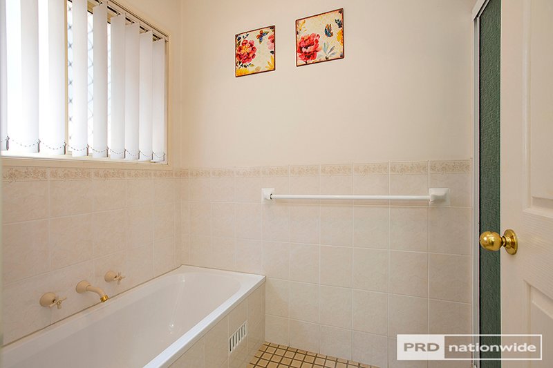 Photo - 4/27-31 Carthage Street, Tamworth NSW 2340 - Image 13