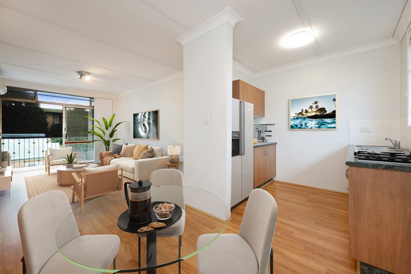 Photo - 4/27 Agnes Street, Morningside QLD 4170 - Image 2