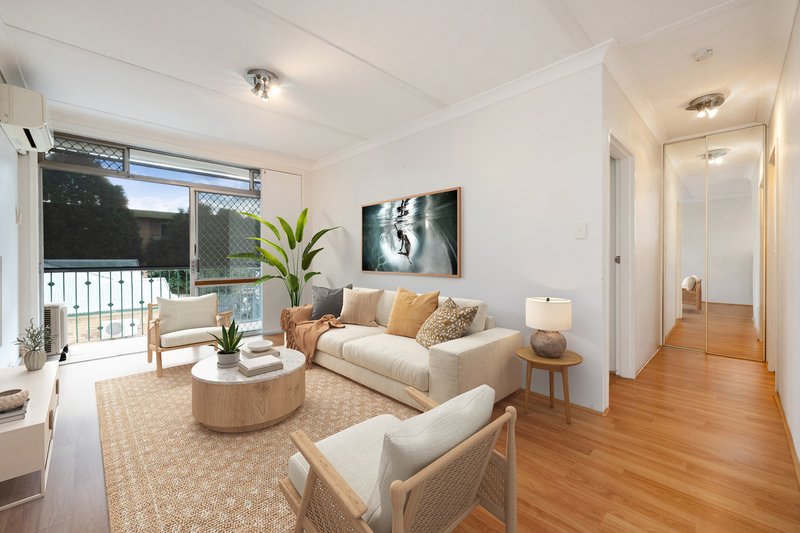 Photo - 4/27 Agnes Street, Morningside QLD 4170 - Image 4