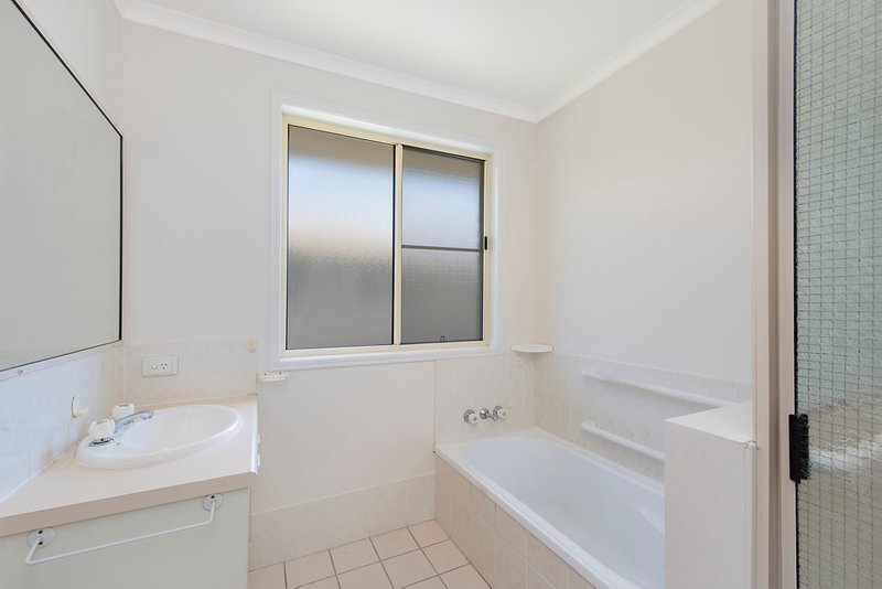 Photo - 4/27 Baden Powell Street, Maroochydore QLD 4558 - Image 4