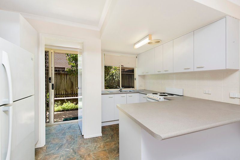 Photo - 4/27 Baden Powell Street, Maroochydore QLD 4558 - Image 5