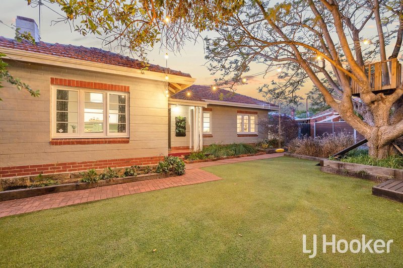 Photo - 427 Berwick Street, St James WA 6102 - Image 2