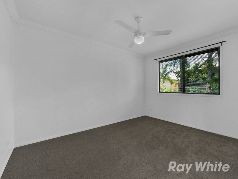 Photo - 4/27 Deviney Street, Morningside QLD 4170 - Image 9