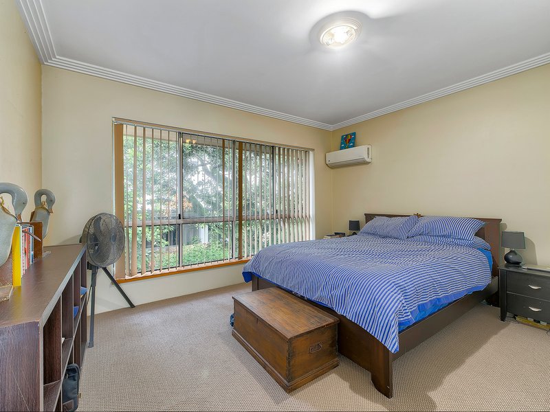 Photo - 4/27 Dobson Street, Ascot QLD 4007 - Image 5