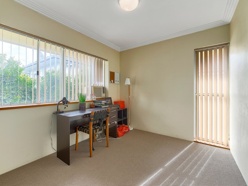 Photo - 4/27 Dobson Street, Ascot QLD 4007 - Image 6