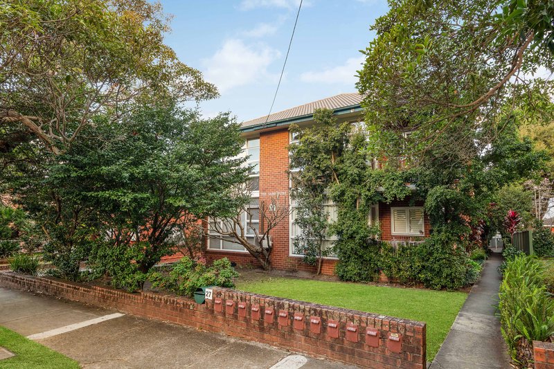Photo - 4/27 Gladstone Street, Bexley NSW 2207 - Image 2