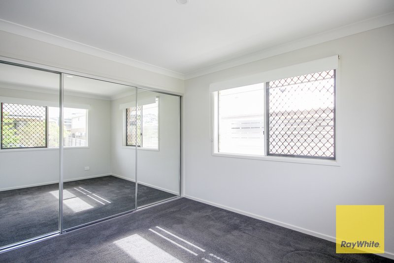 Photo - 4/27 Howsan Street, Mount Gravatt East QLD 4122 - Image 16