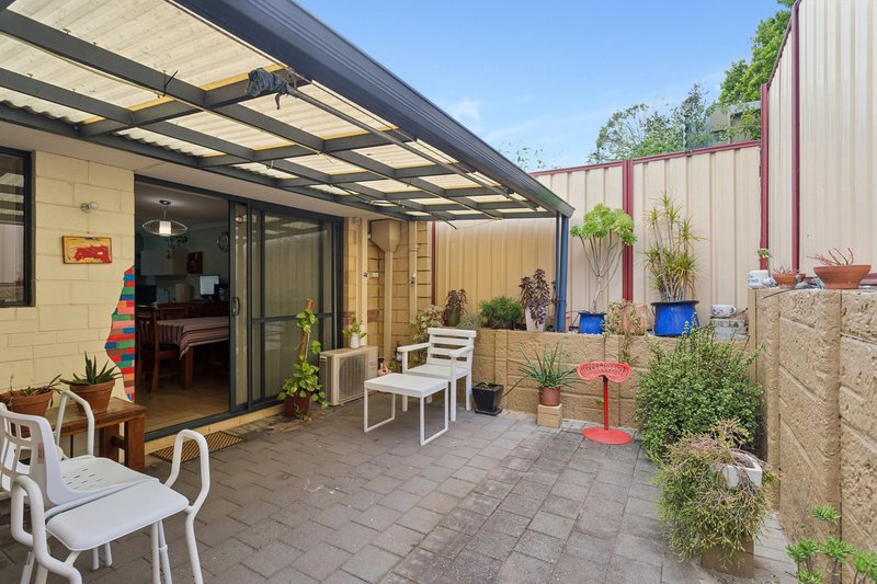 Photo - 4/27 John Street, Armadale WA 6112 - Image 17