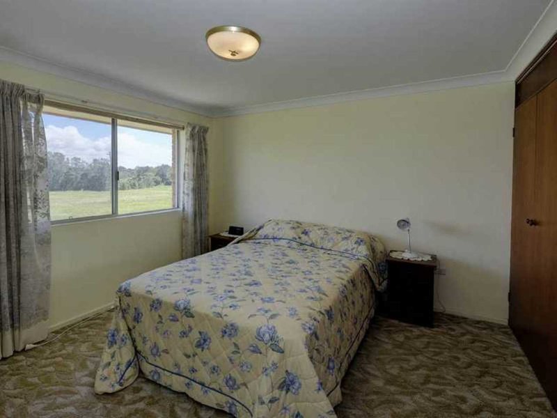 Photo - 4/27 Point Road 'Moondarra' , Tuncurry NSW 2428 - Image 8