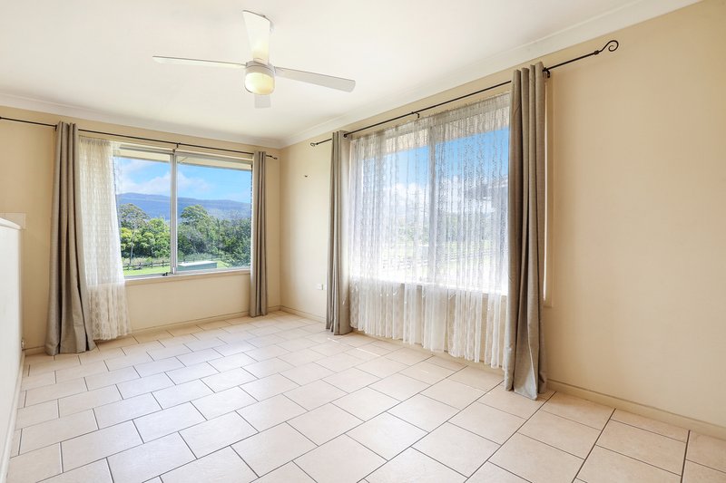 Photo - 4/27 Prince Edward Drive, Brownsville NSW 2530 - Image 3