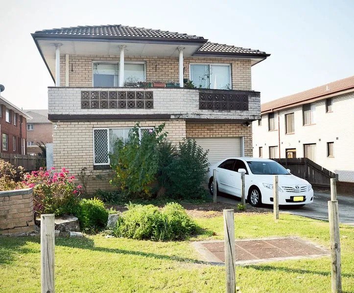 Photo - 4/27 Rawson Street, Auburn NSW 2144 - Image 1