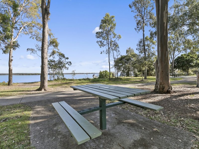 Photo - 4/27 Solander Esplanade, Banksia Beach QLD 4507 - Image 16