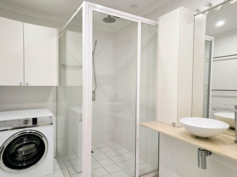 Photo - 4/271 Esplanade , Cairns North QLD 4870 - Image 6