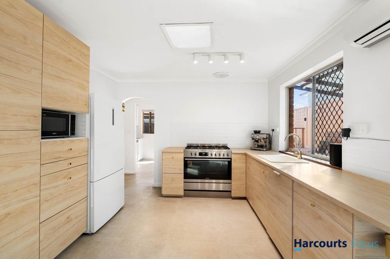 Photo - 4/278 Hancock Street, Doubleview WA 6018 - Image 9