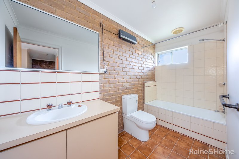 Photo - 4/28-30 Darbyshire Street, Sunbury VIC 3429 - Image 5