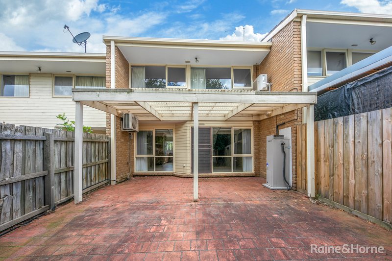 Photo - 4/28-30 Darbyshire Street, Sunbury VIC 3429 - Image 8