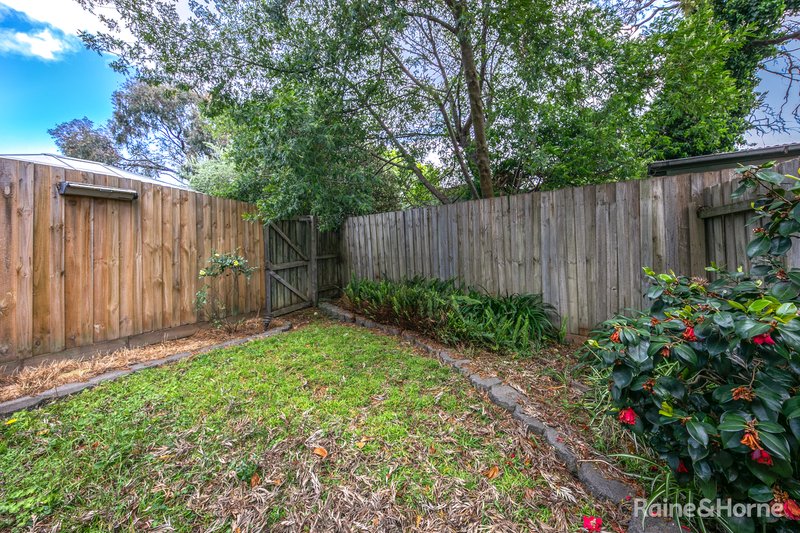 Photo - 4/28-30 Darbyshire Street, Sunbury VIC 3429 - Image 9