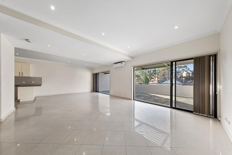 Photo - 4/28-32 Selems Parade, Revesby NSW 2212 - Image 3