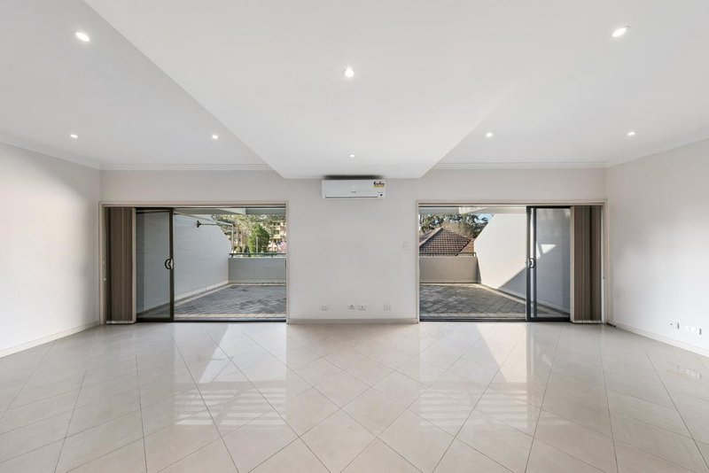 Photo - 4/28-32 Selems Parade, Revesby NSW 2212 - Image 4