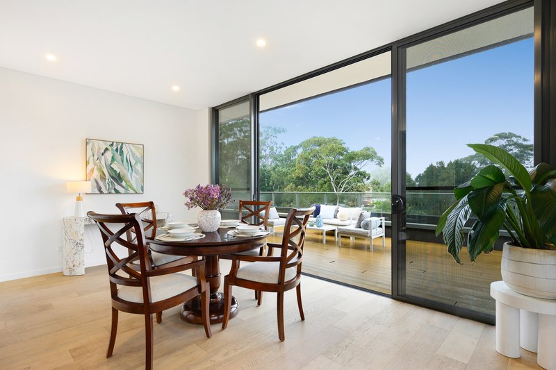 Photo - 42/8 Buckingham Road, Killara NSW 2071 - Image 3