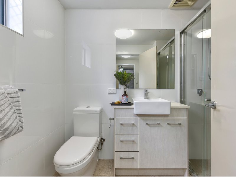 Photo - 4/28 Laura Street, Lutwyche QLD 4030 - Image 6