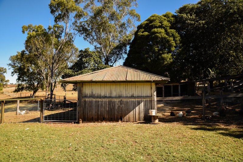 Photo - 428 Old Goombungee Road, Cawdor QLD 4352 - Image 18