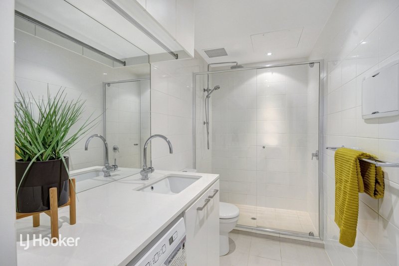 Photo - 4/28 Storr Street, Adelaide SA 5000 - Image 8