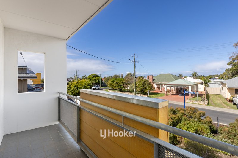 Photo - 4/28 Strickland Street, Bunbury WA 6230 - Image 18