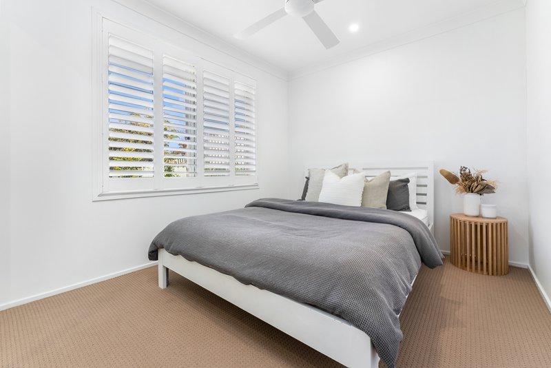 Photo - 4/28 Stuart Street, Helensburgh NSW 2508 - Image 4