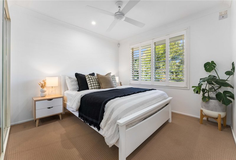 Photo - 4/28 Stuart Street, Helensburgh NSW 2508 - Image 5