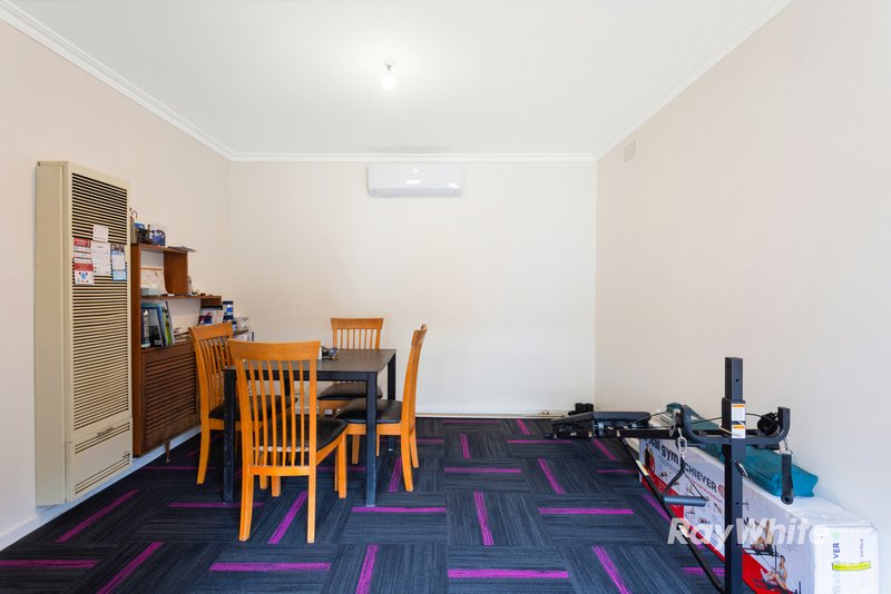 Photo - 4/28 Tulip Grove, Cheltenham VIC 3192 - Image 4