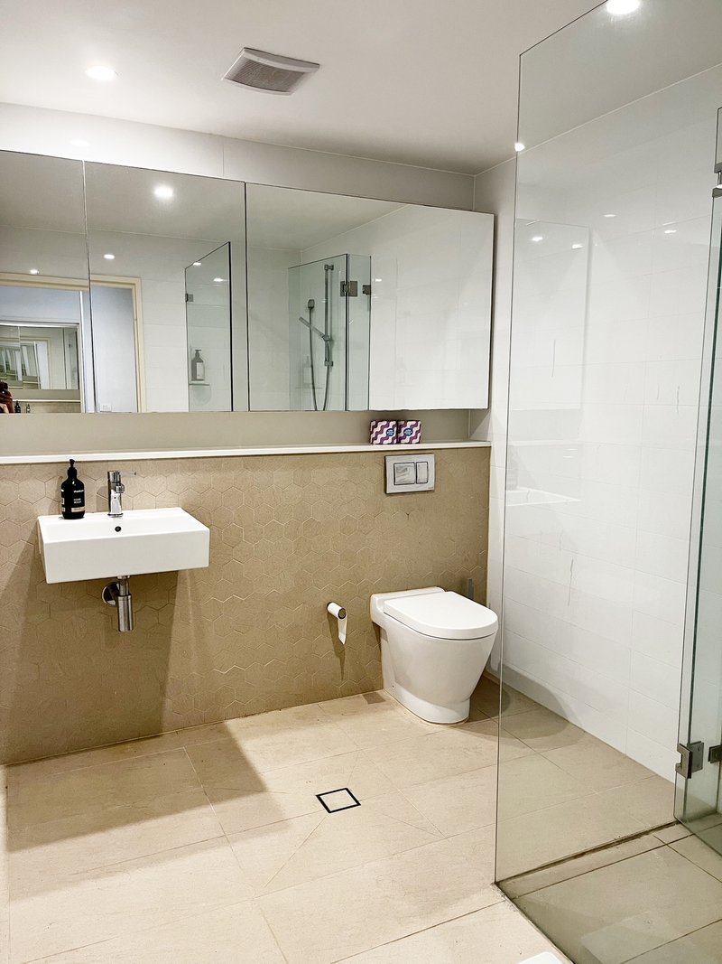 Photo - 428/2 Half Street, Wentworth Point NSW 2127 - Image 7