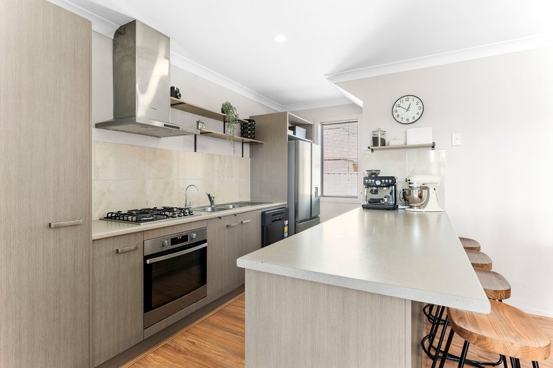 Photo - 4/285 Sandgate Road, Shortland NSW 2307 - Image 3