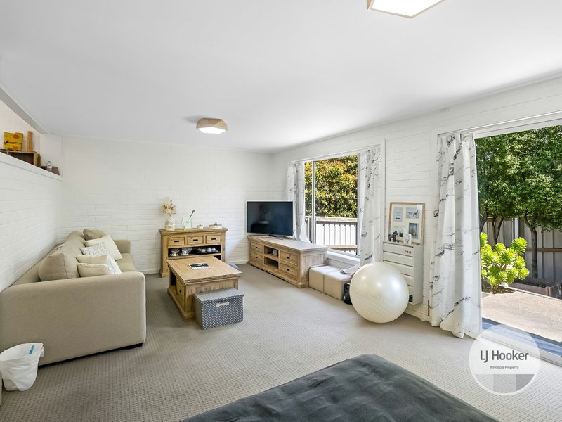 Photo - 4/287 Churchill Avenue, Sandy Bay TAS 7005 - Image 11