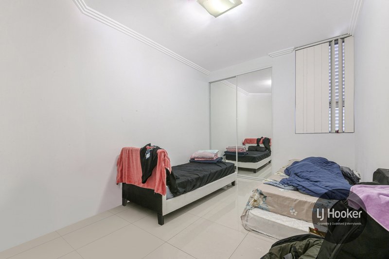 Photo - 4/29-31 Cross Street, Guildford NSW 2161 - Image 7