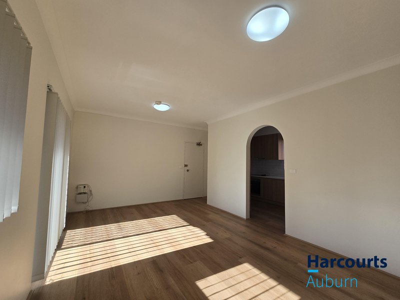 Photo - 4/29-31 Macquarie Road, Auburn NSW 2144 - Image 2