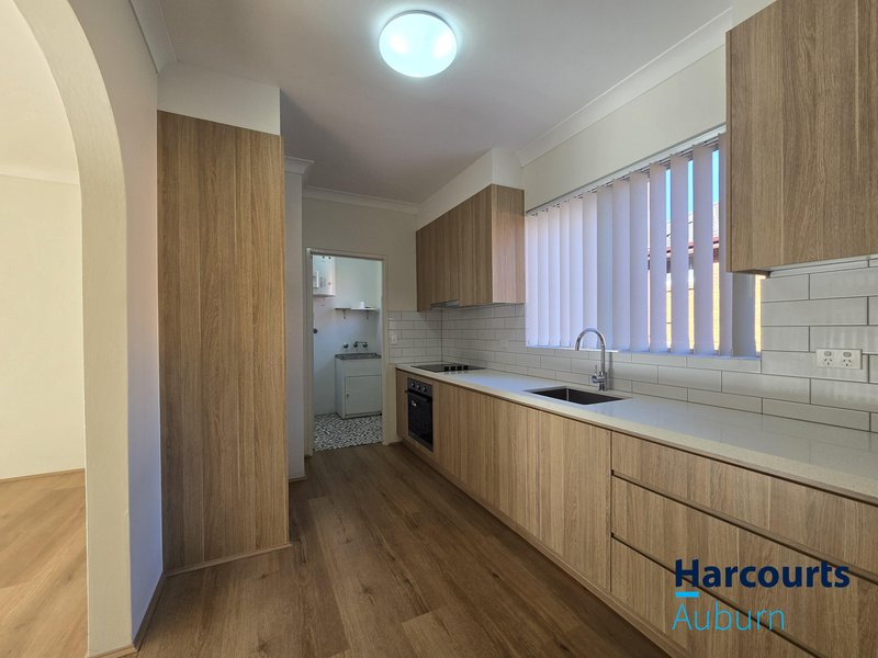 Photo - 4/29-31 Macquarie Road, Auburn NSW 2144 - Image 3