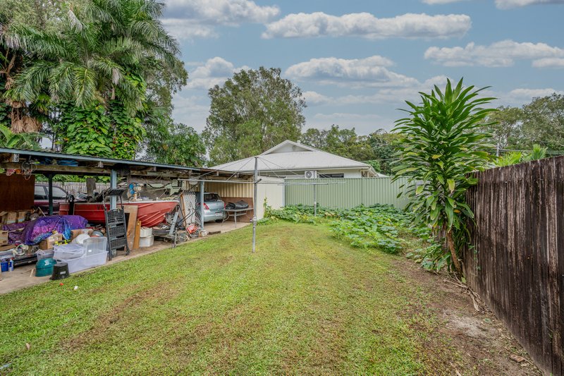 Photo - 4/29 Bouganvillea Street, Holloways Beach QLD 4878 - Image 11