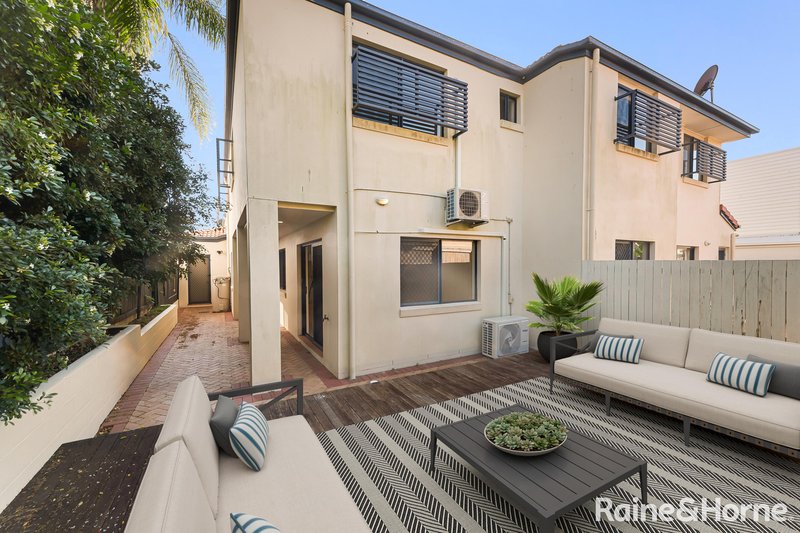 Photo - 4/29 Edmond Street, Carina QLD 4152 - Image 7