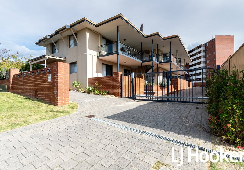 Photo - 4/29 Egham Road, Lathlain WA 6100 - Image 4