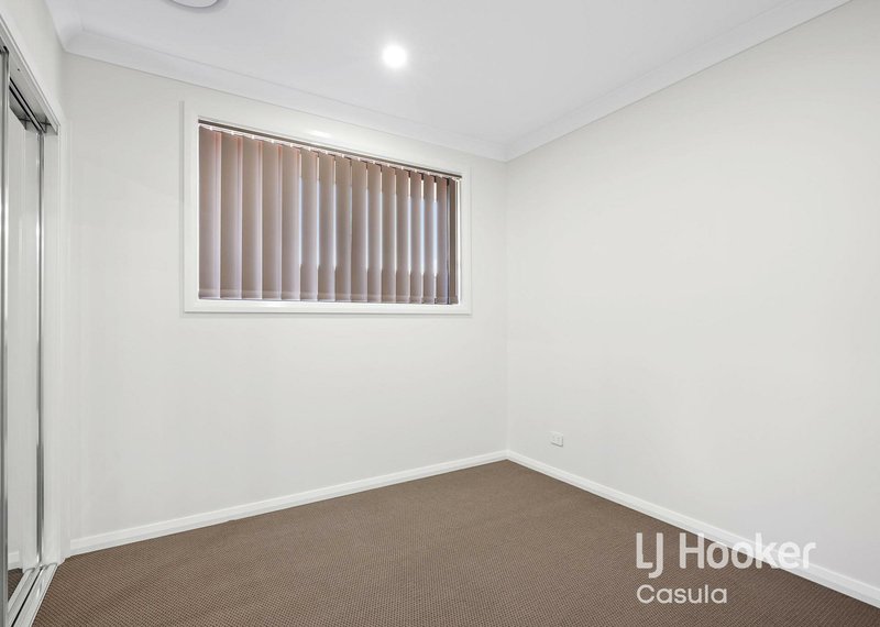 Photo - 429 Tenth Avenue, Austral NSW 2179 - Image 7