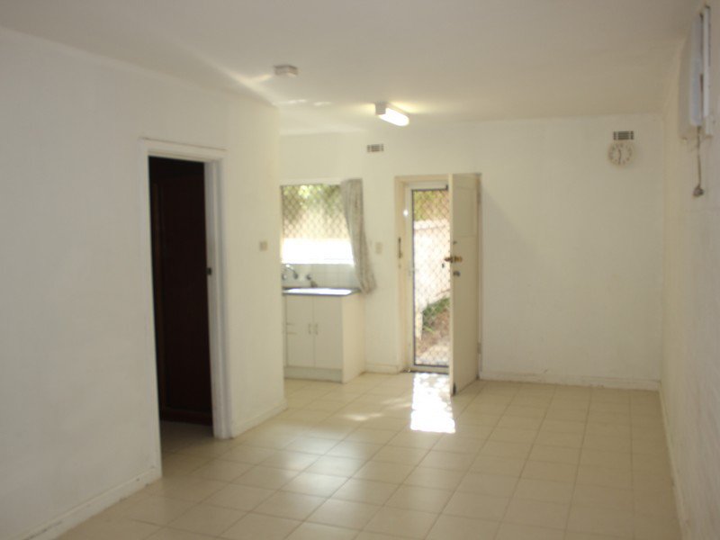 Photo - 4/290 Stirling Street, Perth WA 6000 - Image 7