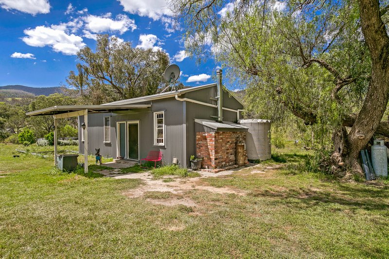 Photo - 4291 Halls Creek Road, Bendemeer NSW 2355 - Image 7