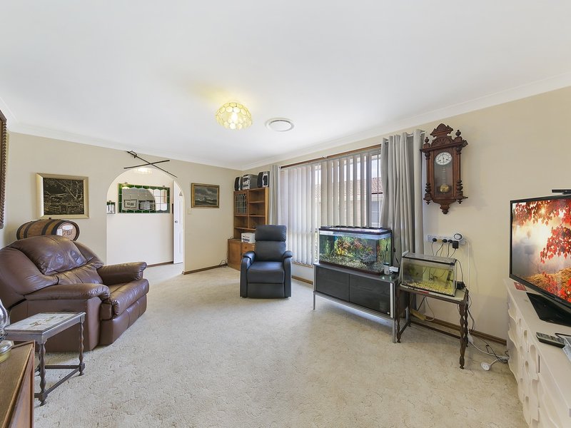 Photo - 4/295 Main Road, Toukley NSW 2263 - Image 3